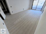 VADİŞEHİR SİTESİ İÇERİSİNDE 3+1 SIFIR KİRALIK DAİRE ARAKAT 130m2